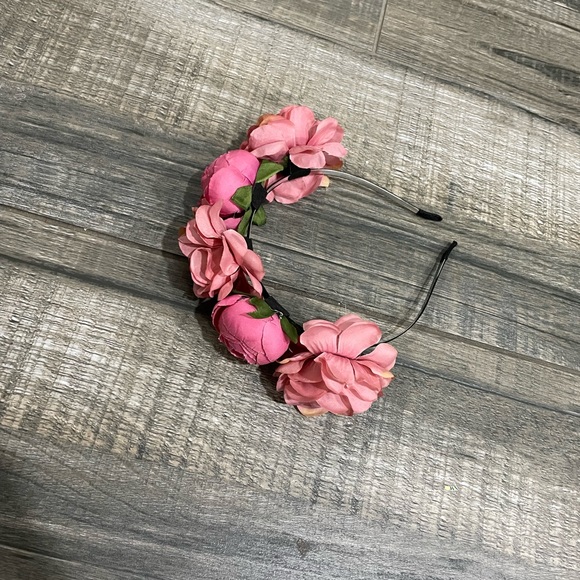 Flower headband - Picture 3 of 3